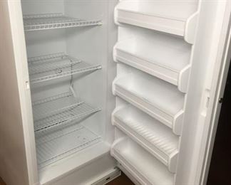 43 Frigidaire Freezer Interiormin
