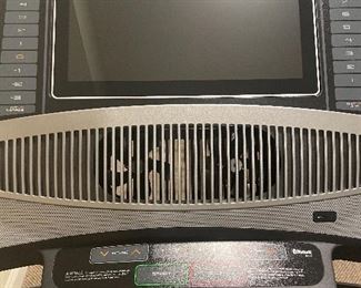 Nordic track commercial 2450 runner flex treadmill