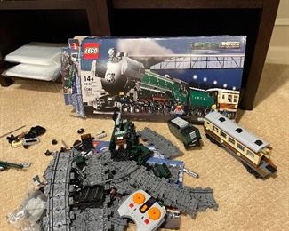 Lego Emerald Night Train Thing
