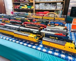 Lionel toy trains