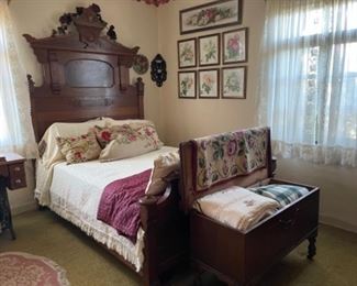 Late 1800s walnut Victorian headboard and footboard