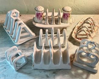 Porcelain toast racks