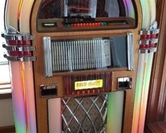 Rock-Ola CD Bubbler Jukebox (works and sounds great)