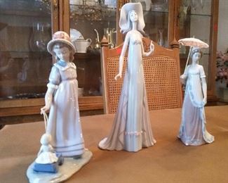 Lovely large selection of Lladro Figurines