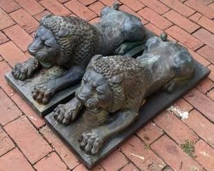 0191 Pair Bronze Clad Outdoor Lions