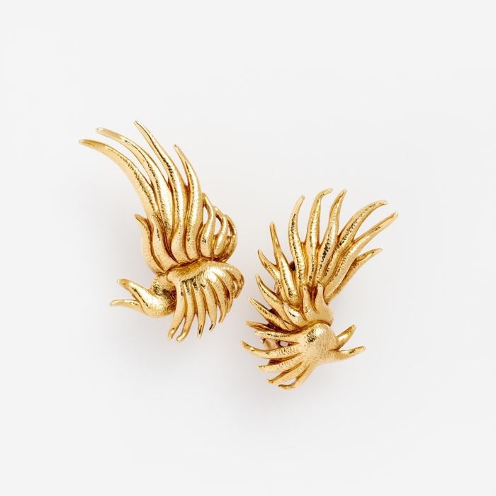 1. Tiffany & Co Schlumberger 18k Earrings