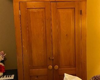 Was $350, now $175.
Antique pine wardrobe.

Available for immediate purchase by credit/debit card. Call 615-830-3089 to purchase now.