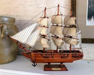 Wooden Ship model "USS Constitution"