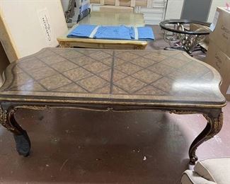 Aria rectangular dining table