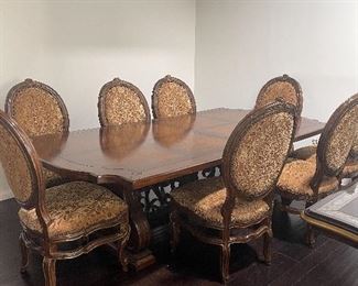 Chateau dining table with 8 dining chairs