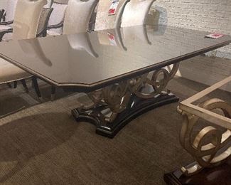 bosa nova dining table