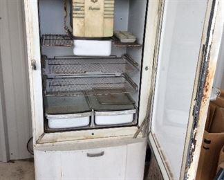 Vintage Montgomery Wards Refrigerator 1950s