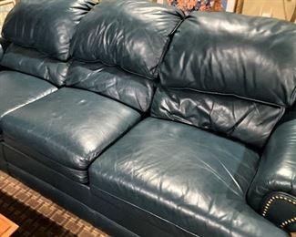 Dark green  3-cushion leather sofa