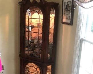 Beautiful pink Dinnerware Set