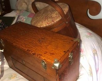 Machinists chest with contents separate