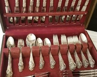 Lunt Sterling Silver Flatware Service for 12 in American Victorian ~ 9 piece place setting