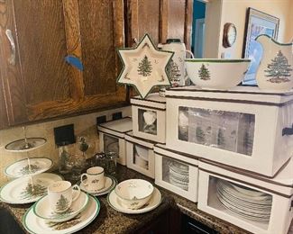 Huge collection of SPODE Christmas dishes and China 