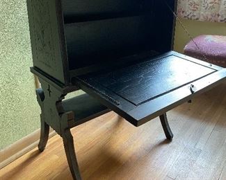 Antique sheet music stand