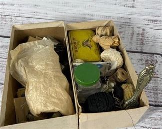 Mixed Vintage Lot of Sewing Craft Notions Accessories