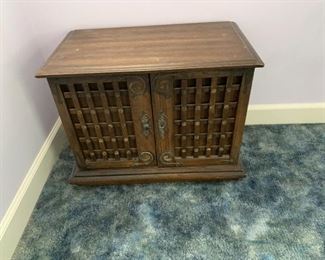 Vintage Albumn Console