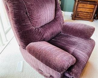 17.    Velvatine reclining swivel  chair  • 45 high 42 wide 46 deep  • $95