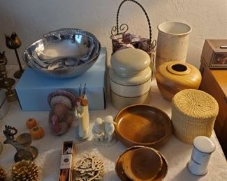 Arthur Court and wood deco items