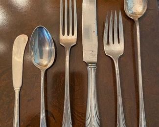 1931 Towle sterling flatware-42 pieces