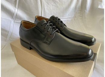 Clark Mens Shoes New in Box