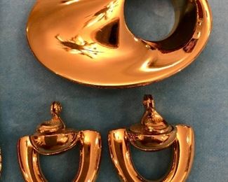 Item 384:  Monet Gold Tone Pin (top):  $12                                                               Item 385:  Monet Gold Tone Door Knocker Clip Earrings (bottom):  $12  