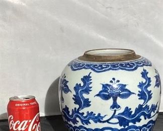 #2 - late Ming / early Qing blue & white floral design jar
More photos: https://flic.kr/s/aHsmWorZW3
8.5” tall x 8.5” wide - some kiln grit attached to side.