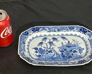 #25 - 19th c blue & white rectangular tray.
More photos: https://flic.kr/s/aHsmWsVCAr
10.5”long x 7.25”wide. Some rough edges due to small flakes on rim