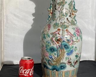 #45 - 19th c. famille rose Phoenix and birds vase.
More photos: https://flic.kr/s/aHsmWoeqpF
17.75”tall x 8”wide. Professionally restored rim/mouth break - almost invisible to see.