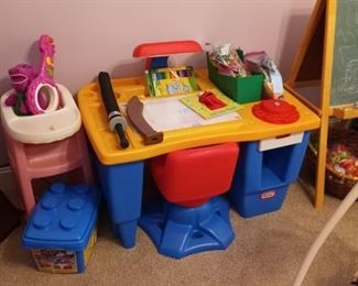 Great Childs Desk
