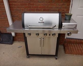 Charbroil Grill