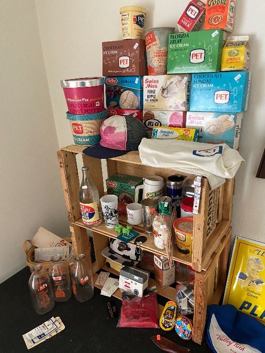 Vintage Dairy Collection - Pet & Garst Dairy 