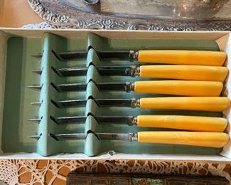 Vintage Cutlery Set