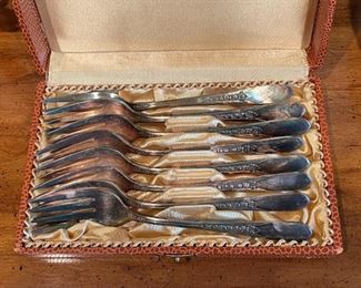 Vintage Flatware / Forks Set