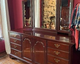 Drexel Heritage Chest of Drawers with Tri-Fold Mirror