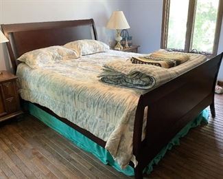 Sleigh Bed, Bed Linens