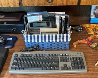 Computer Keyboard, Office Supplies & Accessories