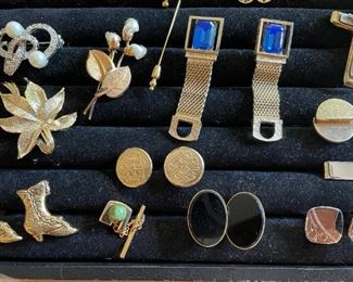 Brooches & Cuff Links