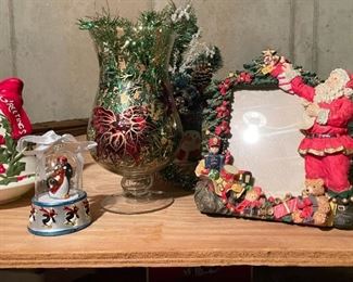 Christmas & Holiday Decor