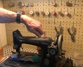 Singer Hand Crank sewing machine