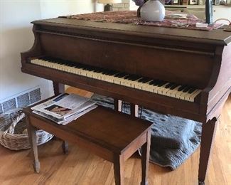 Starr Piano Baby Grand 