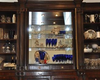 Showcase of Beautiful Home Decor and Entertaining Items!