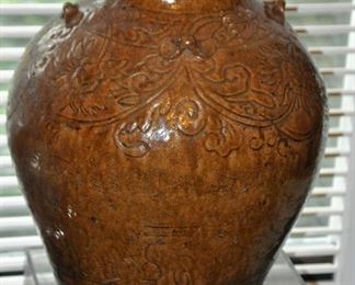 Museum Quality Ming Dynasty Umber Earthenware Small Maraban with a Woven Vine Motif, 12"h