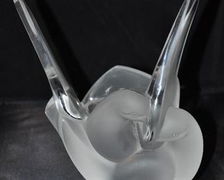 Up Close view of the Gorgeous Lalique Dove with Rare Frog Insert!!