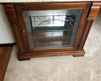 DISPLAY CABINET