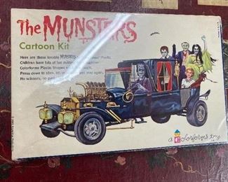 Colorforms The Munsters Cartoon Kit 