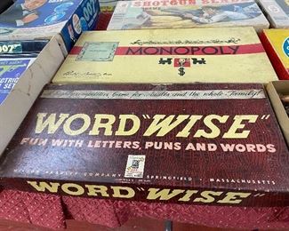 Milton Bradley Word Wise Game